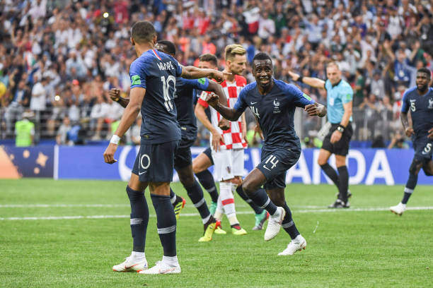 以奧登為例 以奧登為例